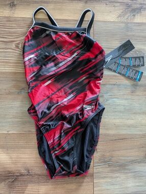 Speedo Performance Race Tech II Crossback One Piece Swimsuit Red Black 30